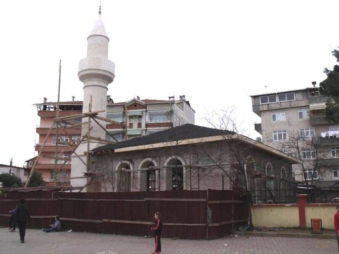 Vakıflar, Tarihi Camileri Ayağa Kaldırıyor
