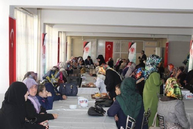 Erzincan’da Velilere Yönelik Program Düzenlendi