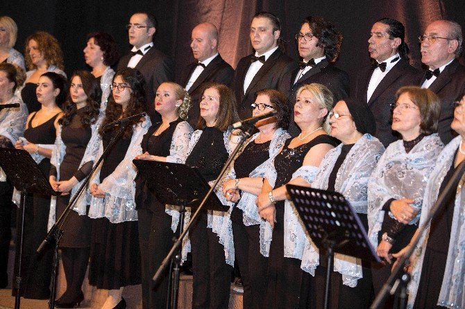 Küçükçekmeceliler Türk Sanat Müziği’ne Doydu