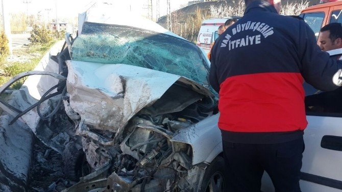 Van’da Trafik Kazası: 3 Ölü