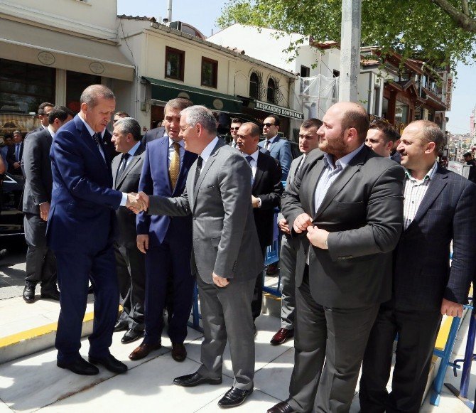 Cumhurbaşkanı Erdoğan, Yazar Salih Tuna’nın Babasının Cenazesine Katıldı