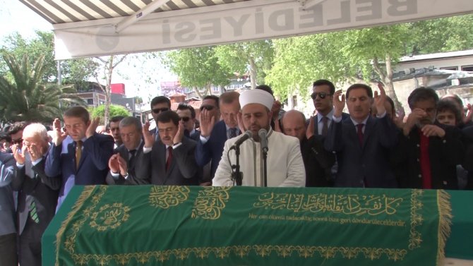 Cumhurbaşkanı Erdoğan, Salih Tuna'nın babasının cenazesine katıldı
