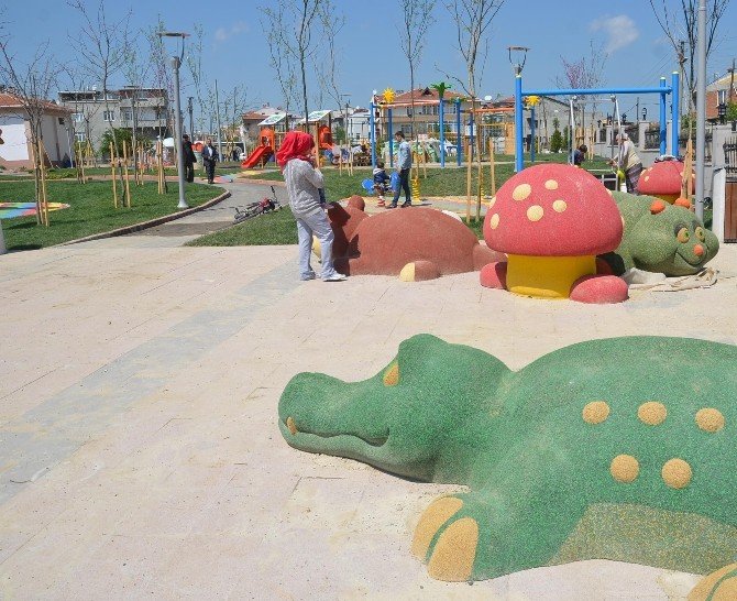 Ergene Belediyesi`nin Masal Parkı