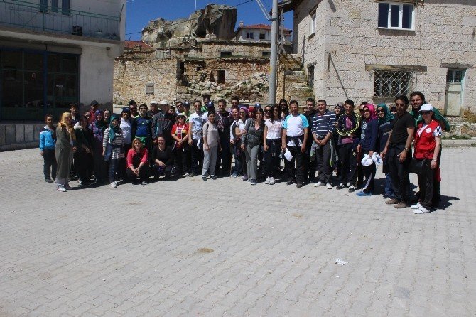 120 Kişi Doğlat Yaylasına Yürüdü