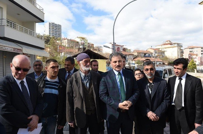 Eşref Bitlis Caddesi’nde, Çalışmalar Devam Ediyor