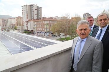 Melikgazi Belediyesi Enerji Dostu Pazar İnşa Etti