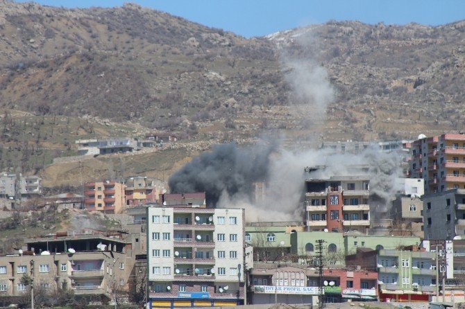Şırnak’ta, PKK Karargahları Yaylım Ateşine Tutuluyor