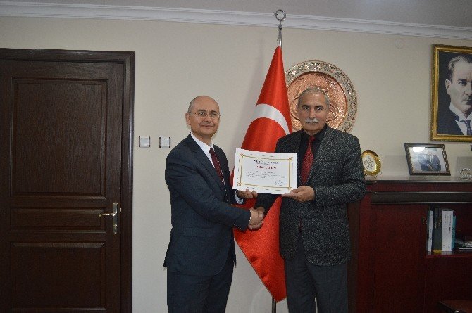 TÜİK Erzurum Bölge Müdürü Ahmet Gür, Erzincan Ticaret Ve Sanayi Odasını Ziyaret Etti