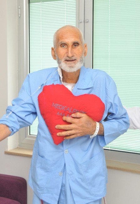 78 Yaşında Kalp Kapağı Değişti