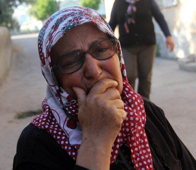 Babasını Bulmak İçin İsveç’ten Adana’ya Geldi