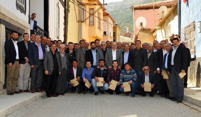 AK Parti Akşehir, Mahalle Başkanları İle İstişare Toplantısı Yaptı