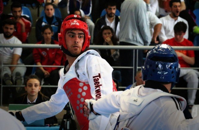 KBÜ’de Üniversiteler Arası Türkiye Taekwondo Şampiyonası Başladı