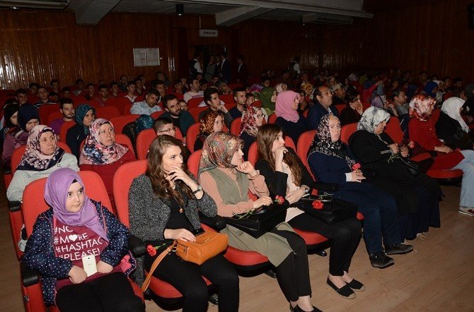 AK Parti Afyonkarahisar İl Gençlik Kolları Tarafından “Kutlu Doğum” Haftası Programı Düzenlendi