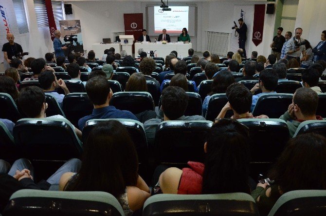 Anadolu Üniversitesi Eskişehir’de Sivil Havacılığa Yön Veriyor
