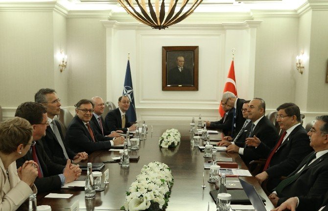 Başbakan Davutoğlu NATO Genel Sekreteri Stoltenberg İle Görüştü