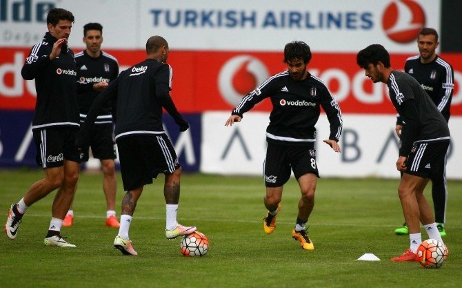 Beşiktaş, Akhisar Belediyespor Maçı Hazırlıklarını Sürdürüyor