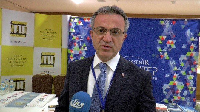 Gebze Belediye Başkanı Adnan Köşker, Yerel Yönetimler Zirvesinde