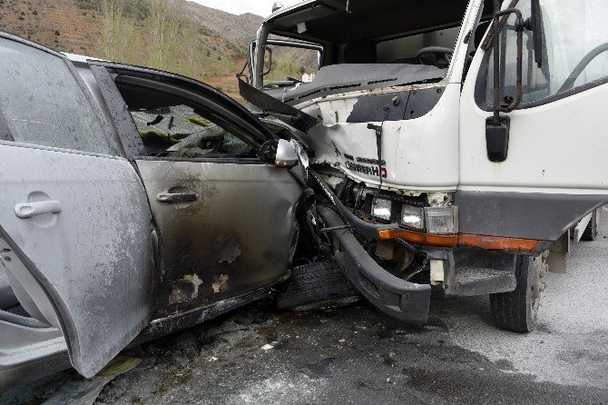 Gümüşhane’de Trafik Kazası: 3 Yaralı