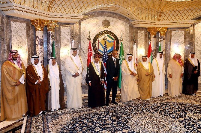 Obama, Riyad’ta Aile Fotoğrafında Yer Aldı