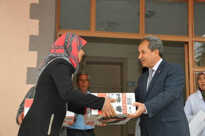 Akşehir 1 Milyon Kitap Projesi Ödüllü Sınavının 1. Aşaması Yapıldı