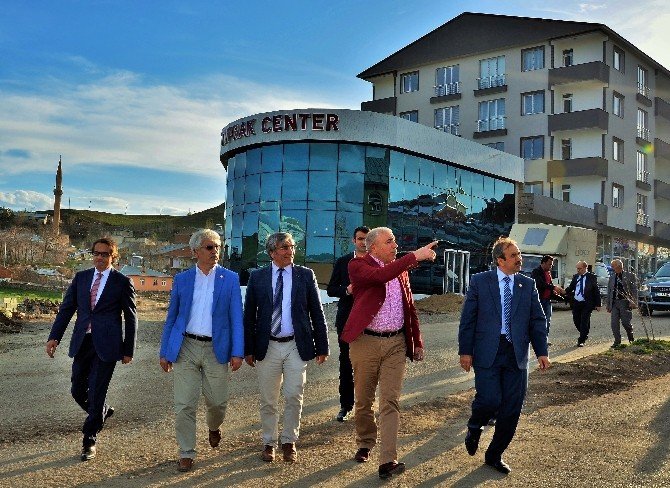 CHP Milletvekillerinden Çat Belediyesi’ne Ziyaret...