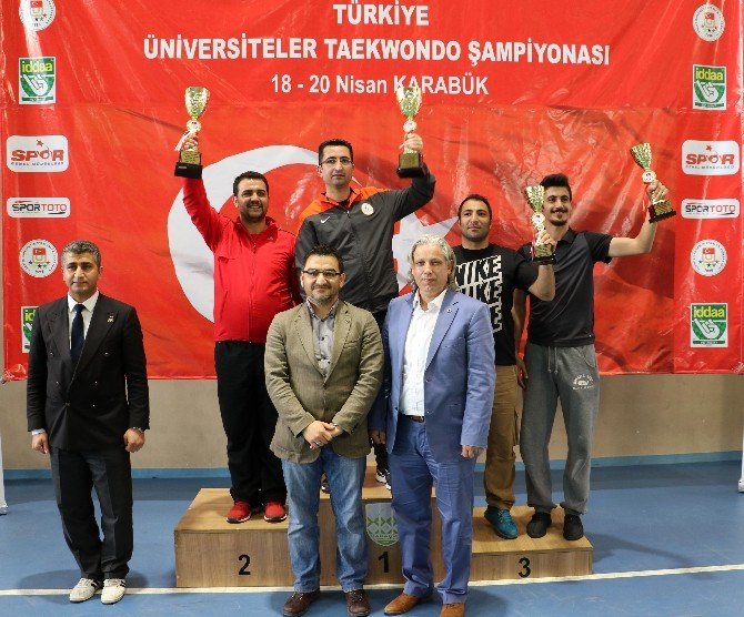 Üniversiteler Tekvando Şampiyonası Tamamlandı