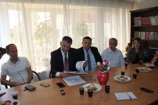 Didim MHP’den CHP’li Didim Belediyesini Eleştirdi