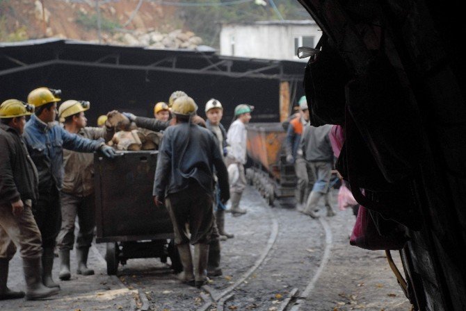 Zonguldak’ta 4 Bin Madenci İşine Geri Dönecek
