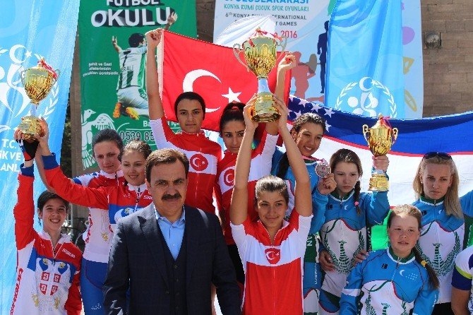 Rumi Çocuk Spor Oyunlarında 2. Gün Yarışları Yapıldı