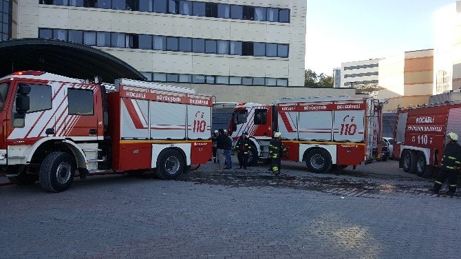 Kocaeli’de Üniversite Hastanesinde Yangın