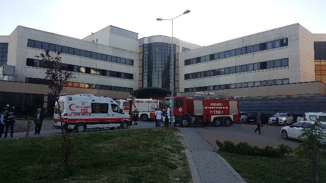 Kocaeli’de Üniversite Hastanesinde Yangın