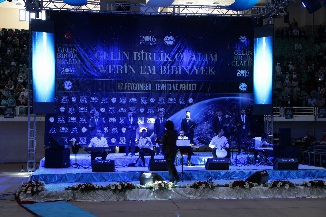 Diyanet İşleri Başkanı Görmez, Diyarbakır’da Kutlu Doğum Etkinliğine Katıldı