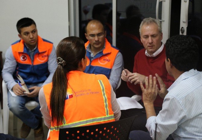 AFAD İnsani Yardım Ekibi Deprem Sonrası Ekvador’a Ulaştı