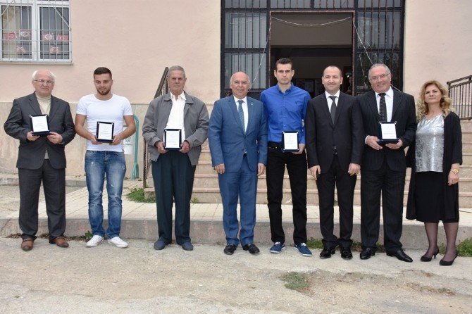 Barbaros Naki Bilge İlkokulu Öğrencileri Özlenen Bayramı Yaşattı