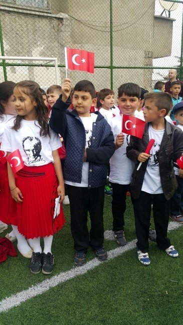 Afyonkarahisar’da 23 Nisan Okullarda Da Kutlandı