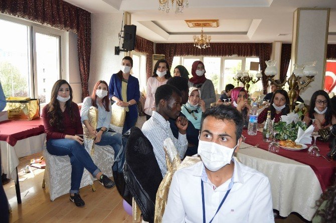 Talasemi Ve Lösemi Hastası Çocuklar 23 Nisan’ı Ankara Havası Oynayarak Kutladı