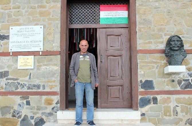 Osmanlı’nın Sahip Çıktığı Macar Prensin Evine Gözü Gibi Bakıyor