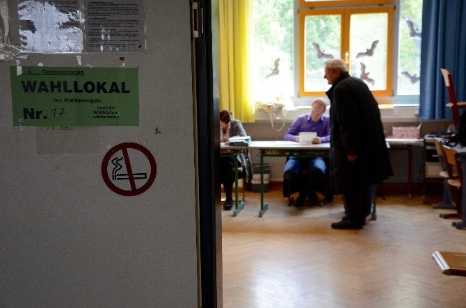 Avusturya’da Halk, Cumhurbaşkanlığı Seçimi Sandık Başına Gitti