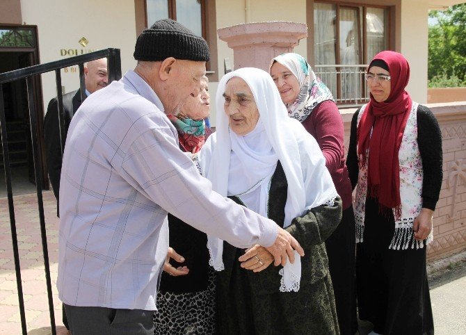 Ahıska Türkleri’nin 71 Yıl Sonra Gelen Mutluluğu
