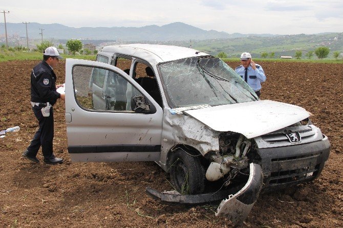 Samsun’da Kamyonet Takla Attı: 1 Yaralı