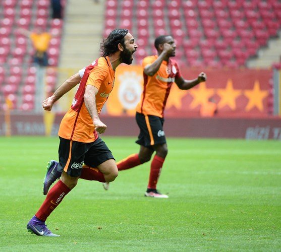 Galatasaray: 1 - Kasımpaşa: 1 (İlk yarı)
