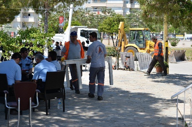 Antalya’daki Fenerbahçe Spor Okulu Tahliye Edildi