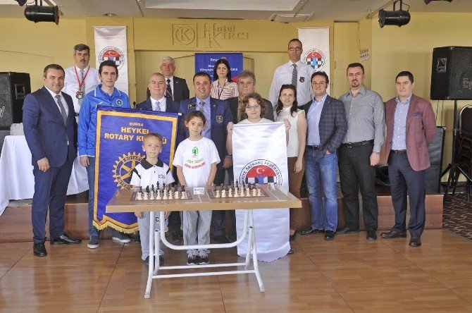 Heykel Rotary’den Satranç Turnuvası