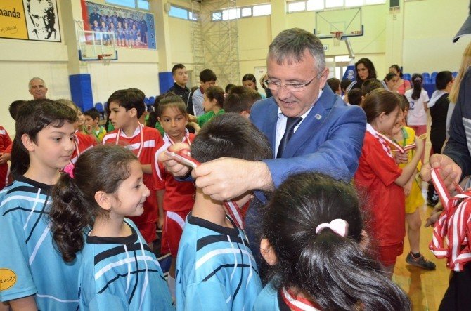 Çorlu Belediyesi Geleneksel Çocuk Oyunları Sona Erdi
