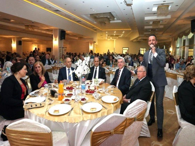 Özgül İle Alper’in Mutluluğuna Şahitlik Ettiler