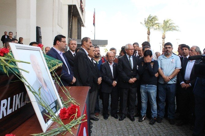 AK Partili Fazla’ya Büyükşehir’de Tören