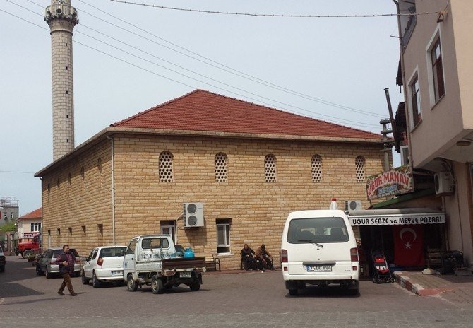 267 Yıllık Cami Tadilata Alındı