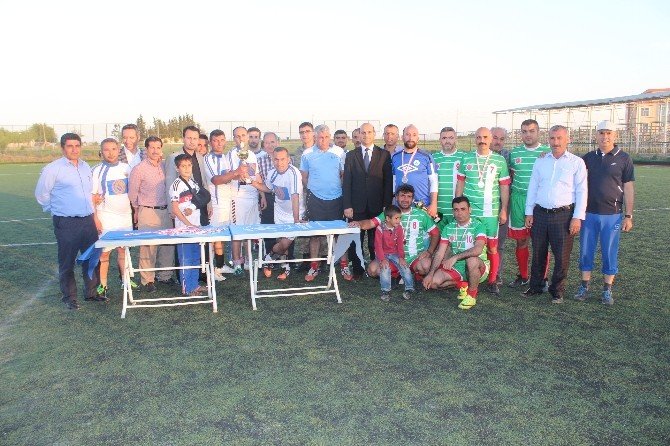 Samsat’da Düzenlenen Futbol Turnuvası Sona Erdi