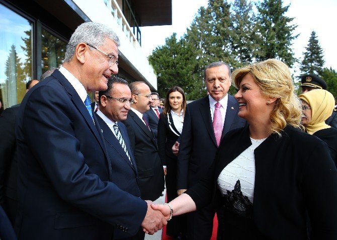 Cumhurbaşkanı Erdoğan, Hırvatistan’da Resmi Törenle Karşılandı