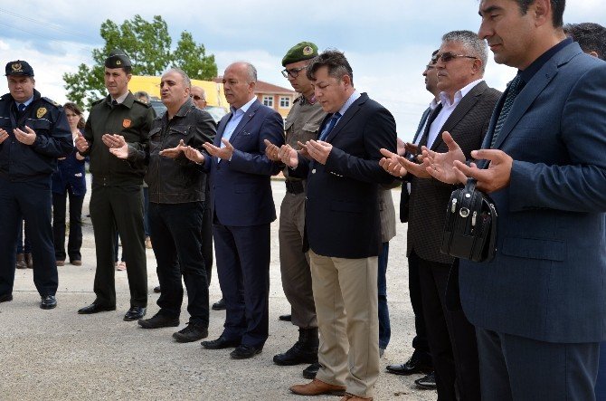 Dursunbeyli Öğrencilerden Güvenlik Güçlerine Moral